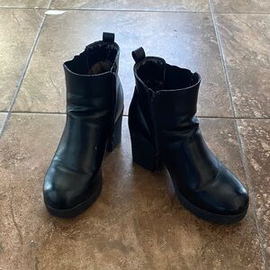 Fresh Black Platform Ankle Boots